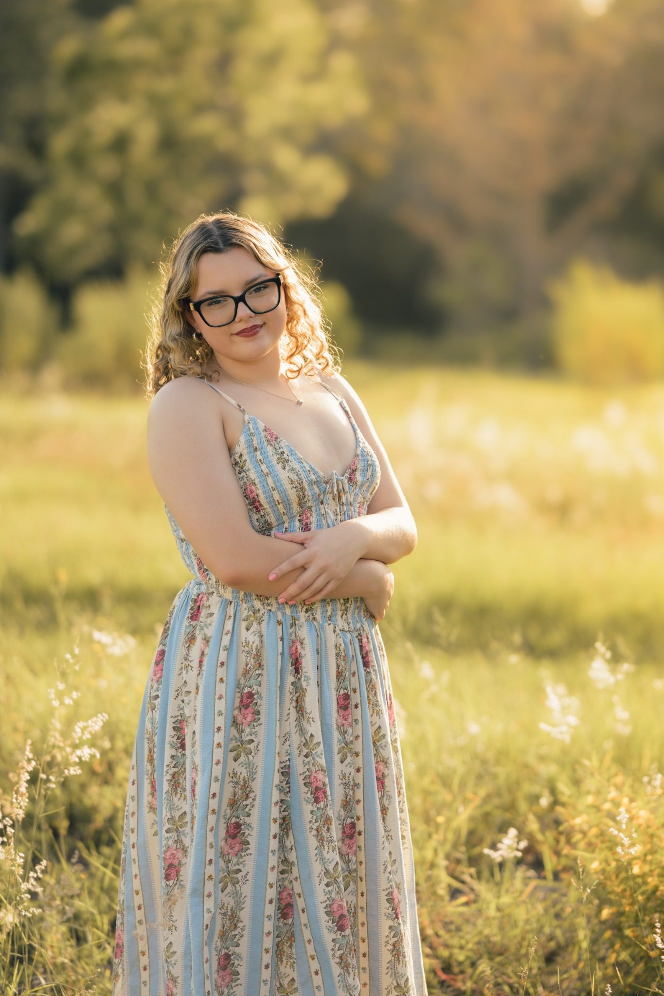 Close senior portrait in a floral dress at Lake Louisa State Park in Clermont